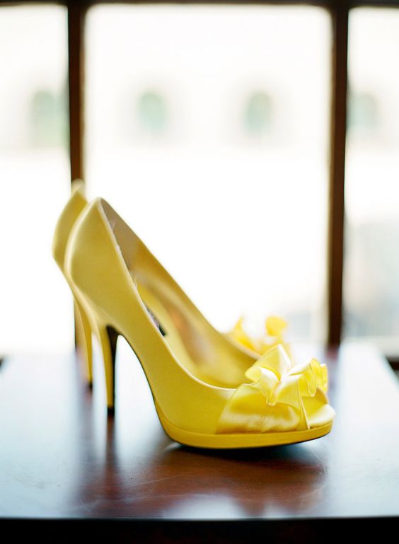 I'm pretty sure there won't be any heels involved in my wedding but if I ever changed my mind, these would be the shoes!