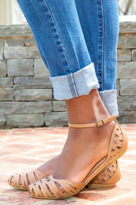 Tan ankle strap closed toe