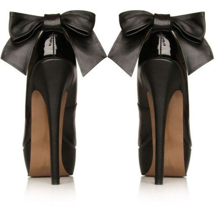 Chanel bow pumps.