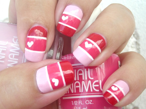 Red, dark pink and light pink with white for the heart and line details.