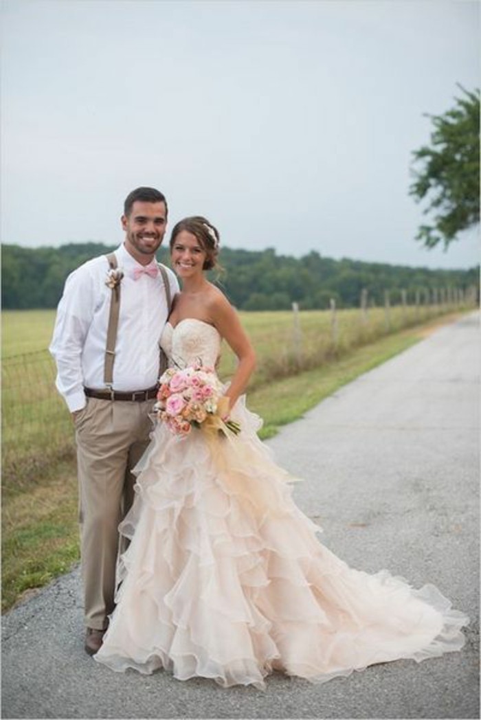 #Champagne #Wedding #Dresses Champagne wedding dress looks beautiful with rose bridal bouquet