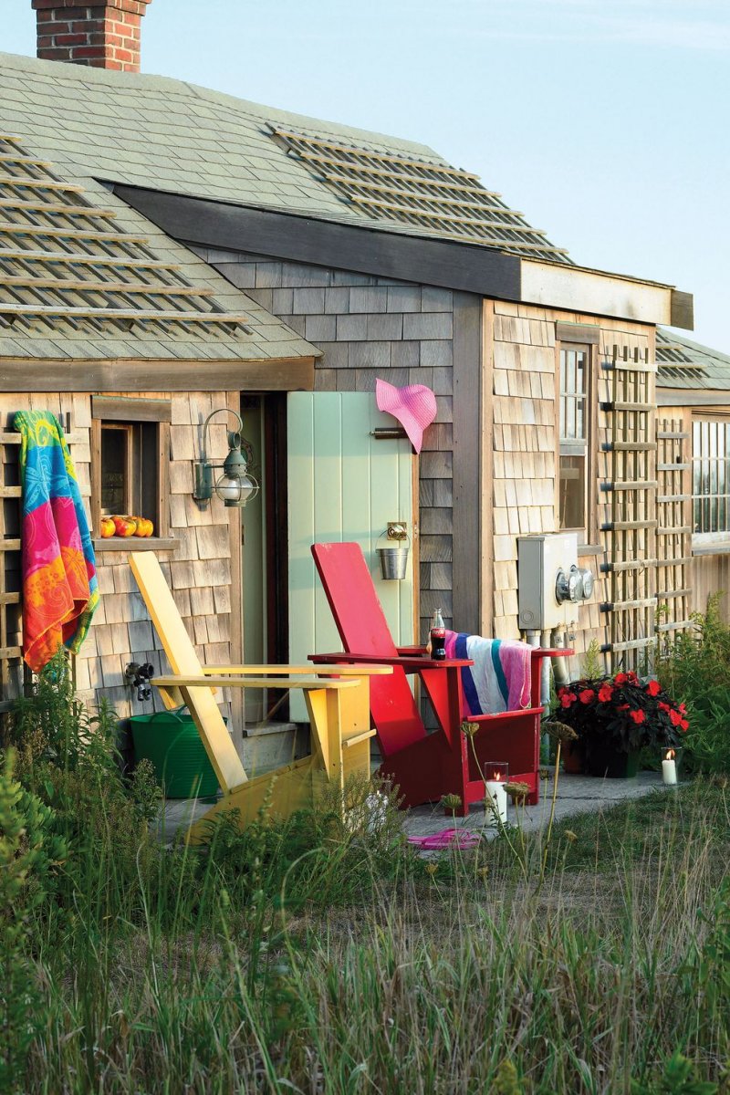 Colorful Sitting Area Beach Home Decor