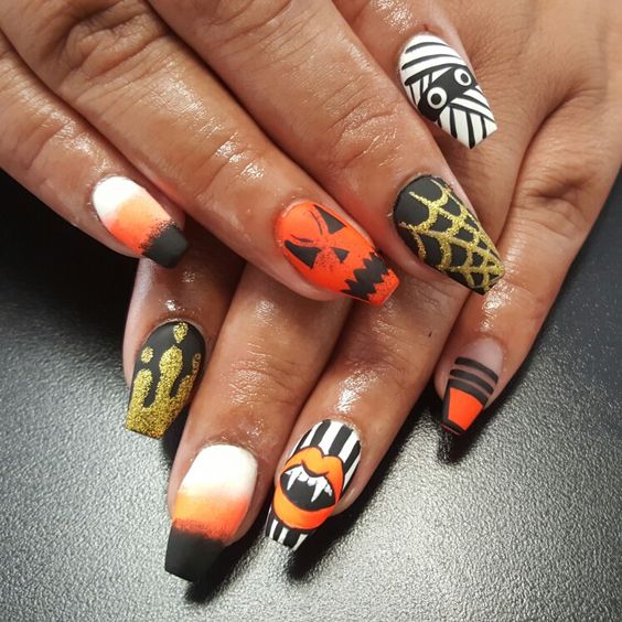 35 Spooktacular Halloween Nail Art Ideas for a Ghastly Manicure