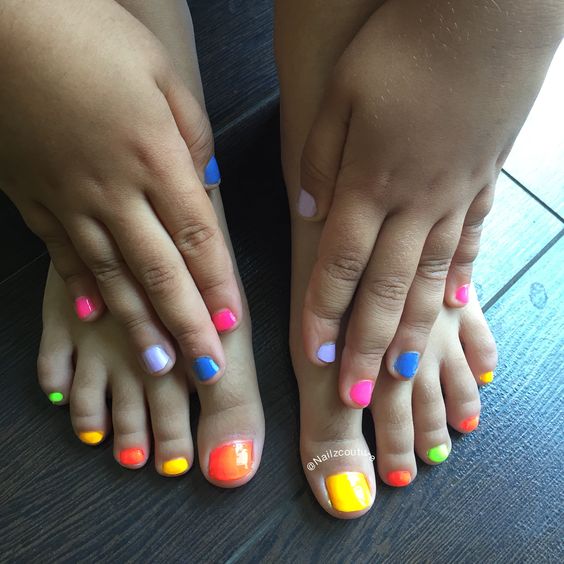 Kids summer nails