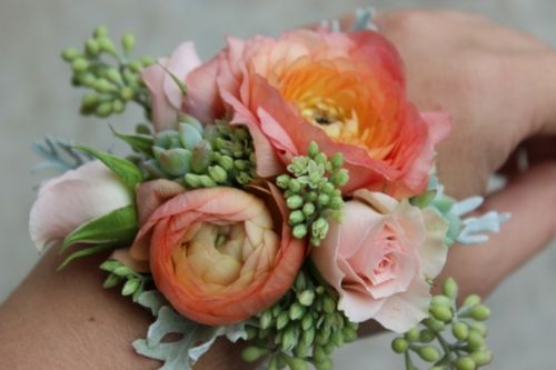 Pure Grace Wrist Corsage