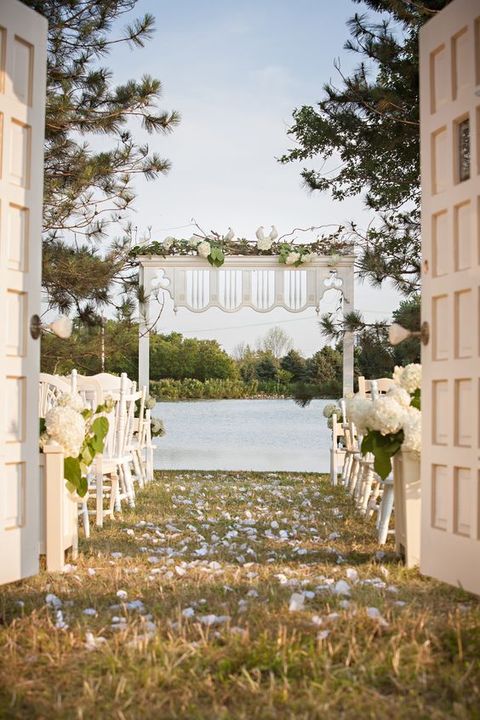 #Romantic #lake #wedding