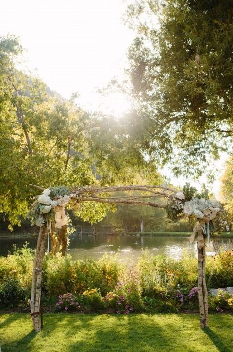 #Romantic #lake #wedding