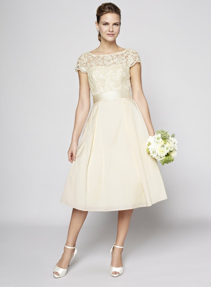 #Champagne #Wedding #Dresses Vintage champagne wedding dress makes wedding more meaningful