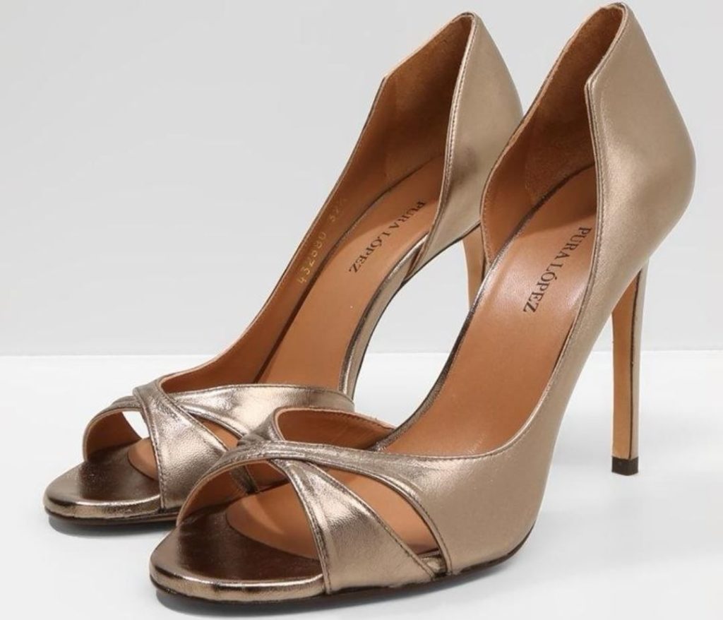 50 Beautiful Golden High Heels That Glisten In Passion
