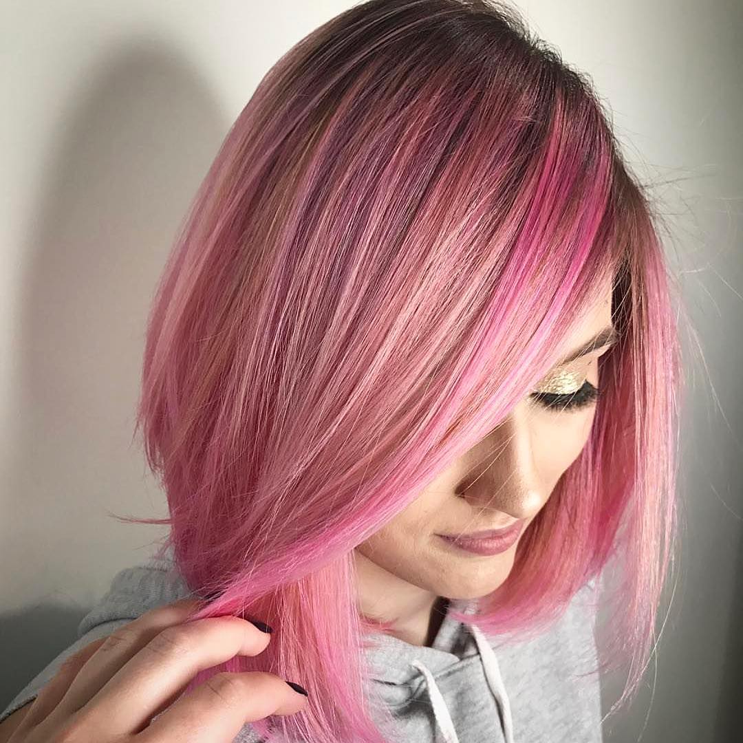 Knows pink hair. Pic by squaresalonlv
