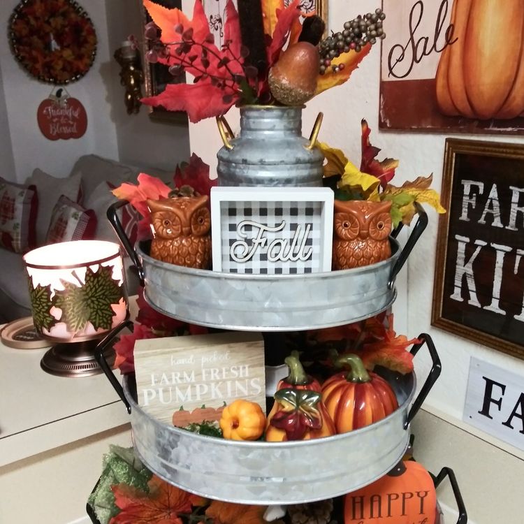 55+ Interesting and Unique Pumpkin Centerpieces and Table Decorations ...