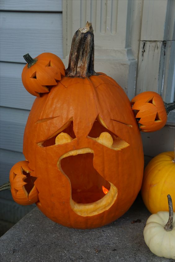 Halloween Pumpkin Carving