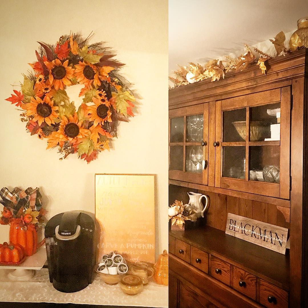 A little more Thanksgiving decorating.