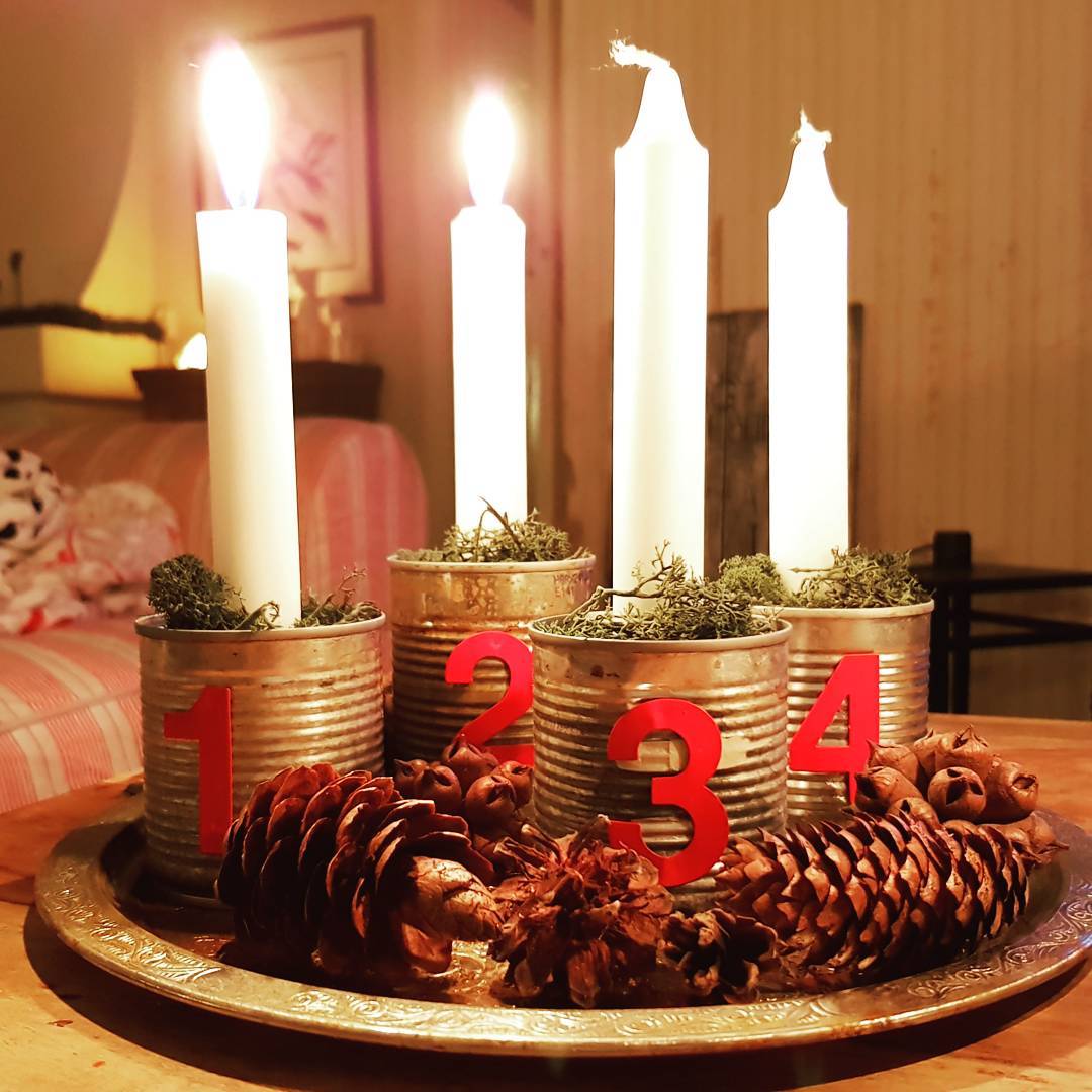 DIY Christmas Candle Holder.