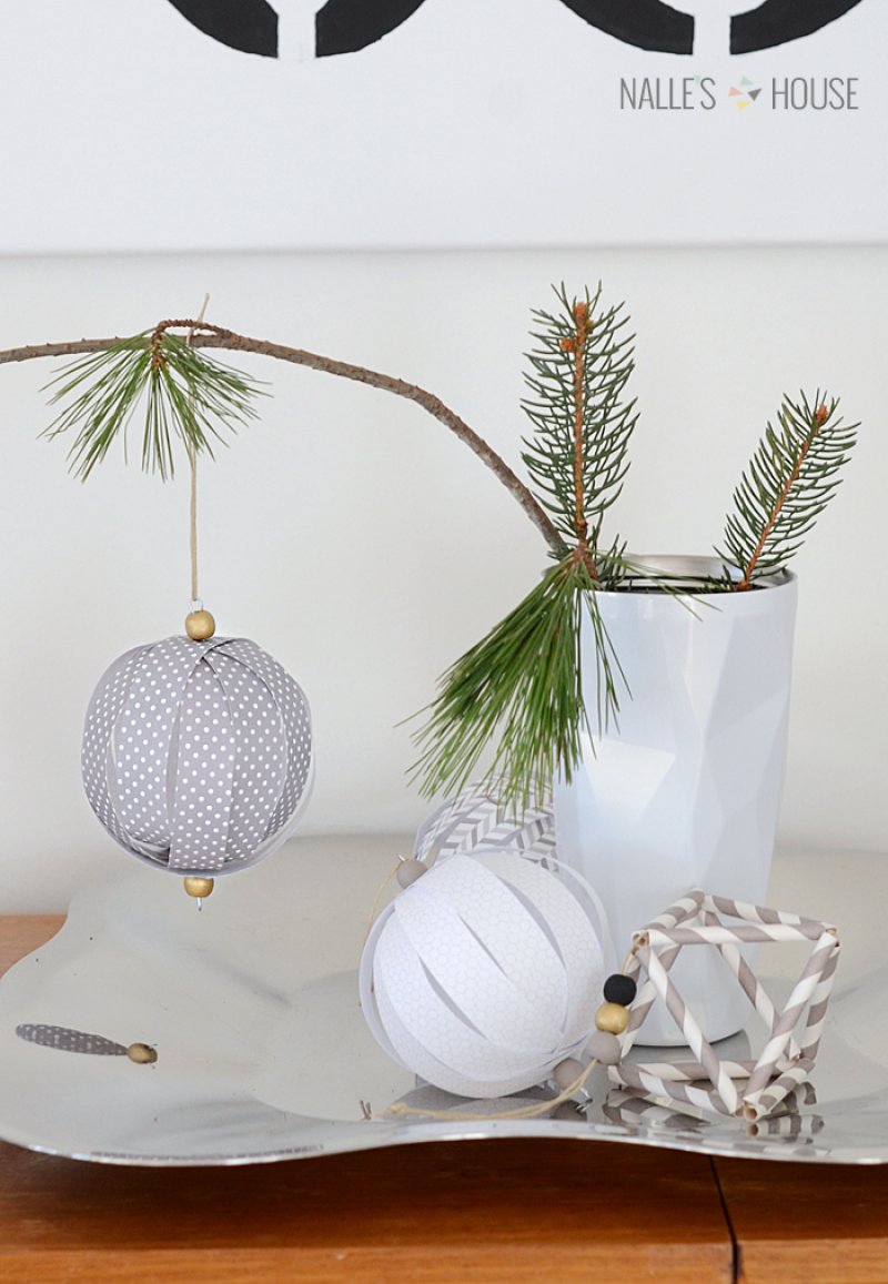 Paper Neutral Balls. DIY Christmas Ornaments