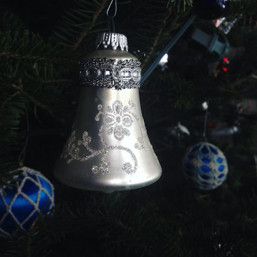 Silver bells, silver bells.