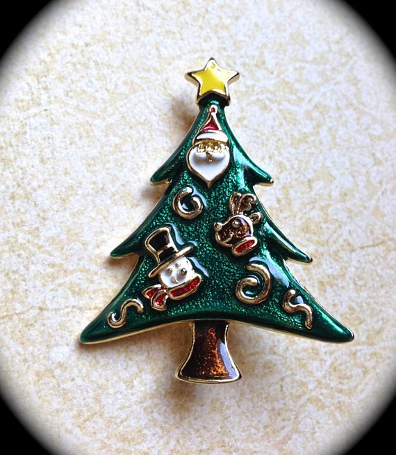 Vintage Christmas Tree Brooch.