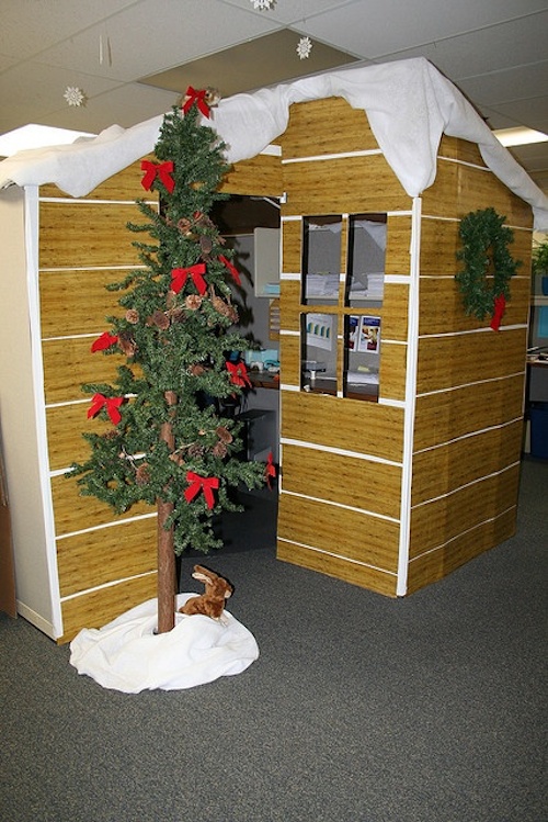 A Cubicle Christmas.