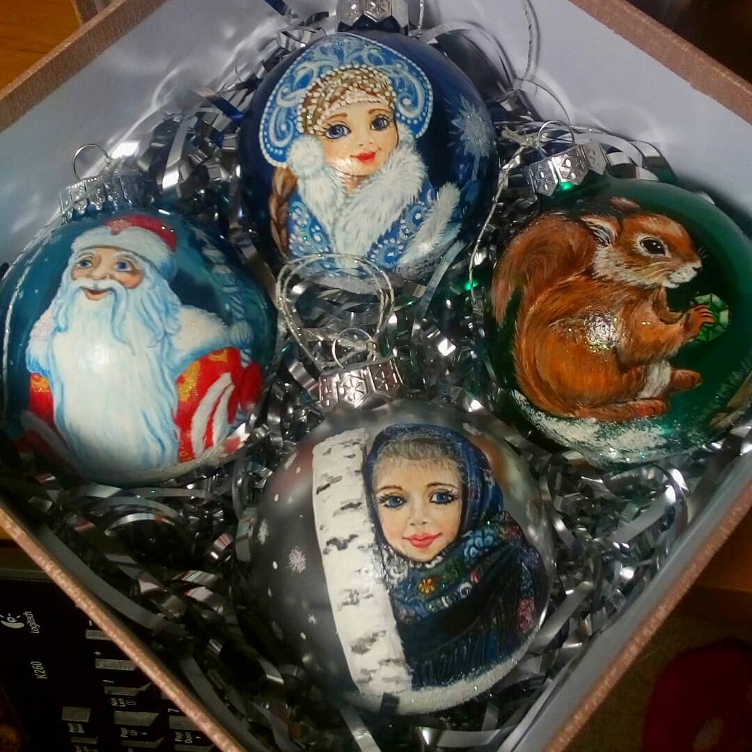 A set of painted Christmas balls.