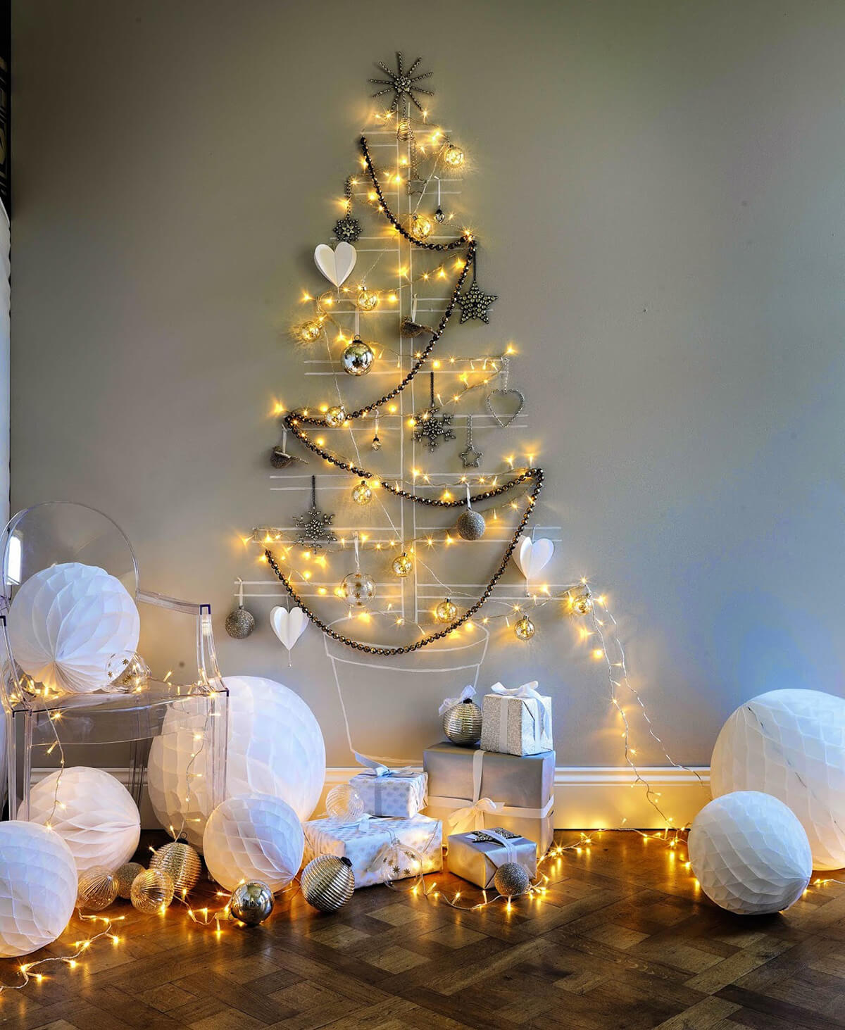 Beautiful Christmas Lights Tree Wall Hanging