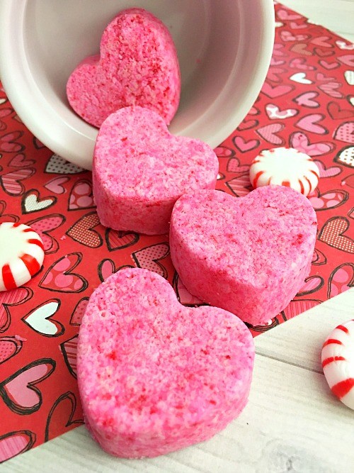 Beautiful hearts shaped bath bombs can be a perfect gift idea this Christmas