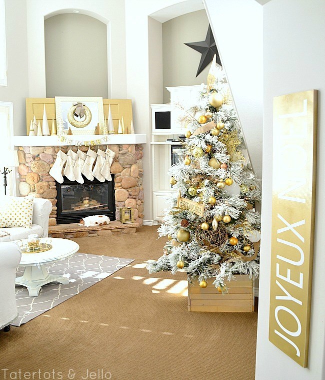 Beautiful white and gold Christmas decoration.