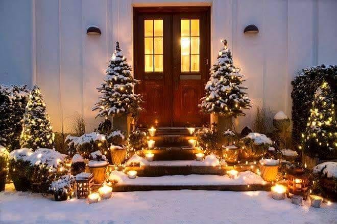 Best Outside Christmas Light Ideas.