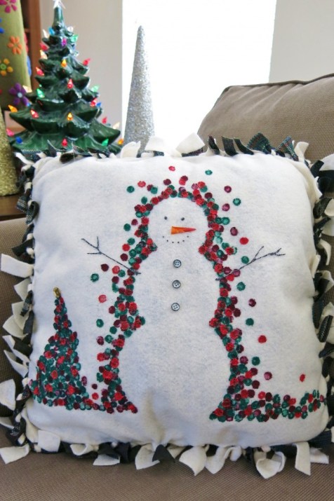 Christmas Pillow for Christmas Home Decorations.