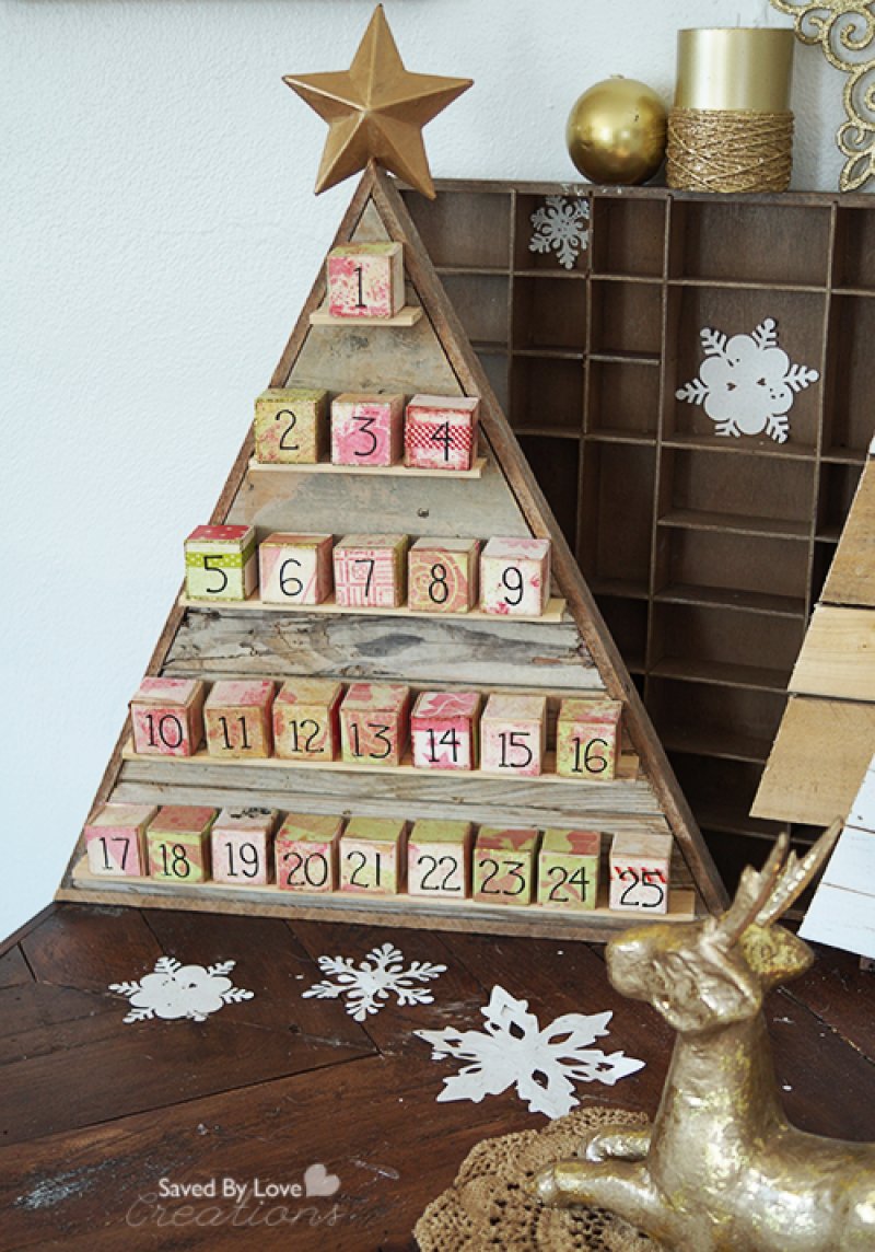 DIY Reclaimed Wood Christmas Tree and Advent Artist Blocks.