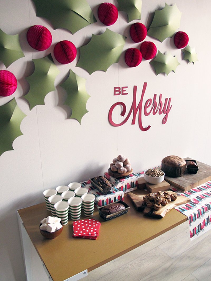 15 Festive Office Christmas Decor Ideas For 2024