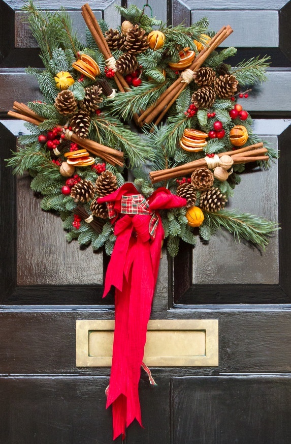 Incorporate cinnamon sticks in your wreath.