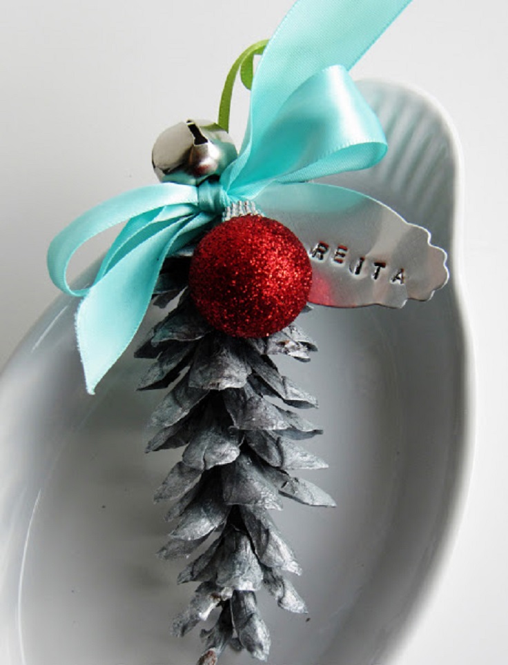 Silver Pine Cone Place Card Holder.