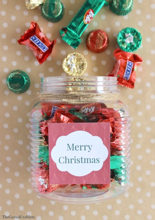 Simple DIY Chrismas Crafts Activity To Make Christmas Treat Jars.