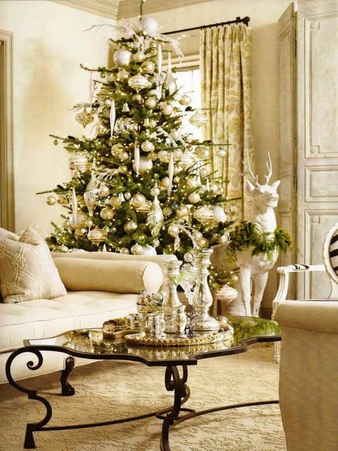 Sparkly Christmas Living Room Decor