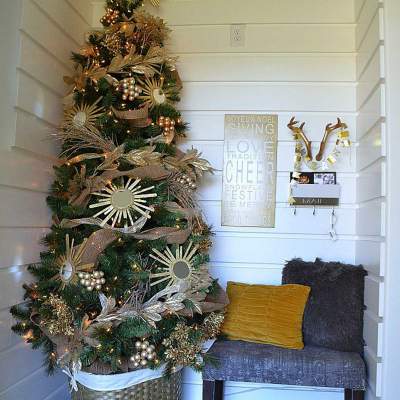 Sunburst Mirror Christmas Tree