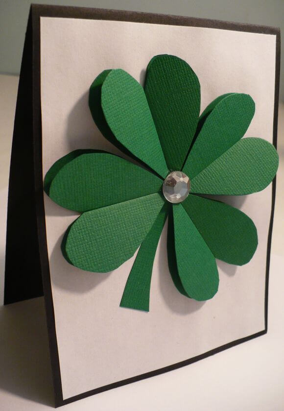 3D Shamrock.