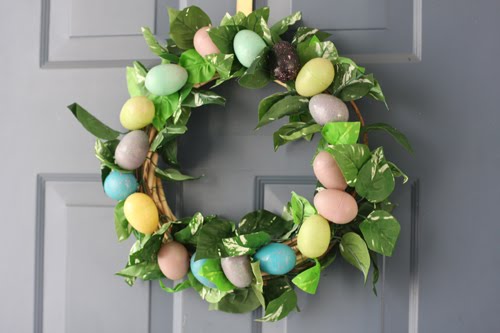 DIY Easy Easter Wreath.