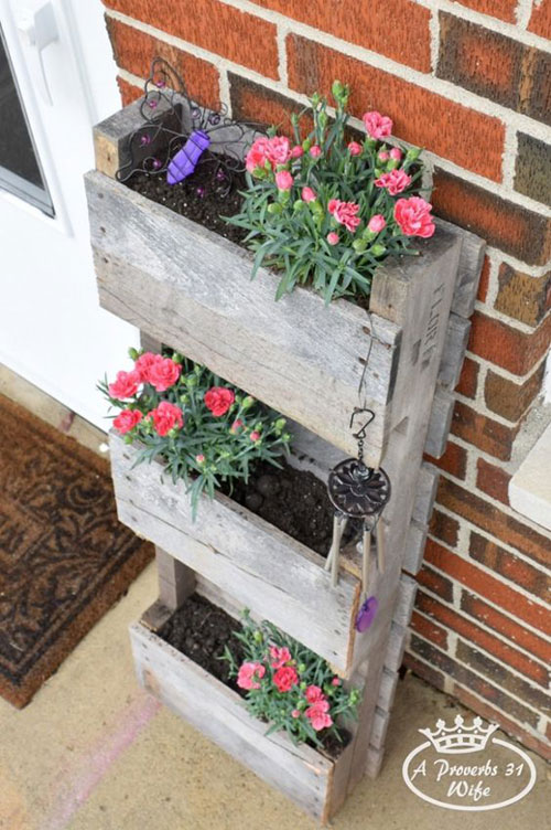 DIY Pallet Planter, DIY Summer Projects