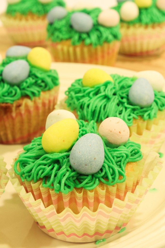 Delicious Easter Egg Cupcakes. Tasty Easter Egg Dessert Recipes