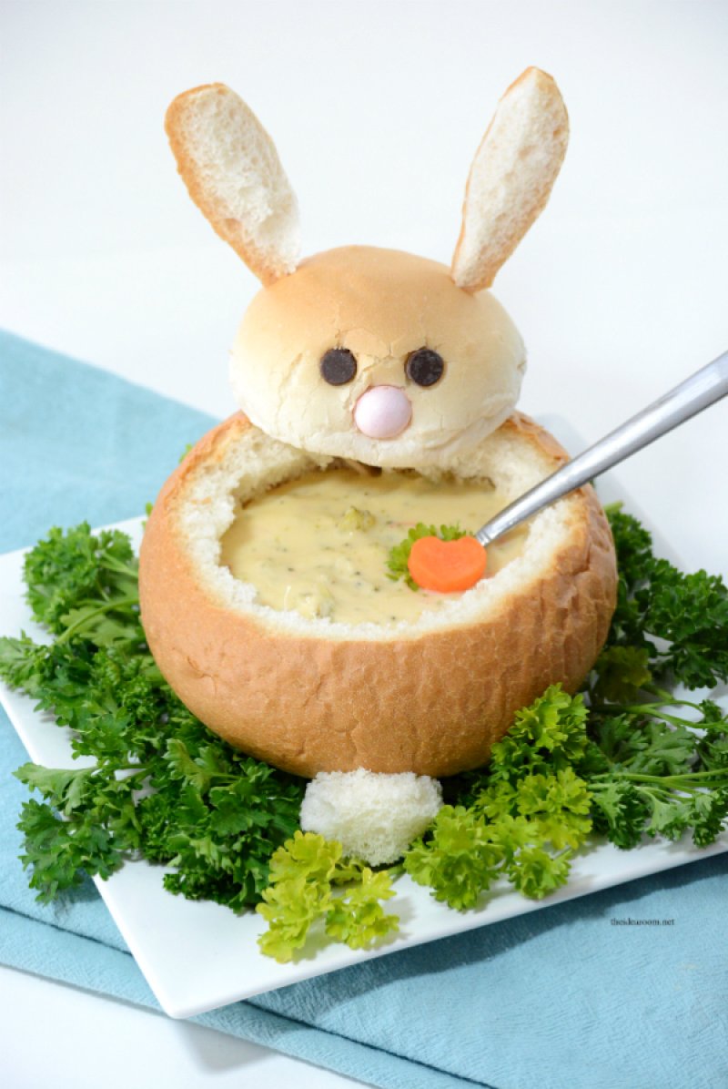 Easter Bunny Bread Bowl.