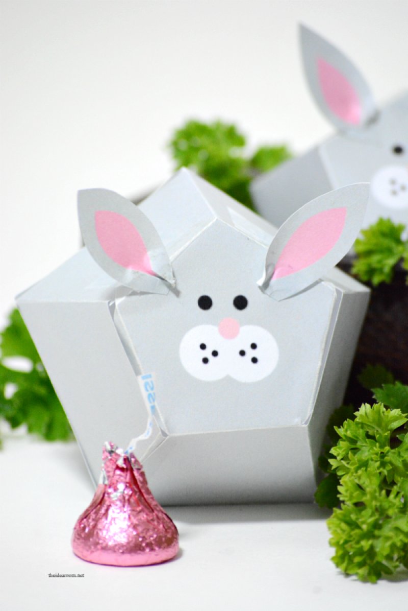 Easter Bunny Treat Box.