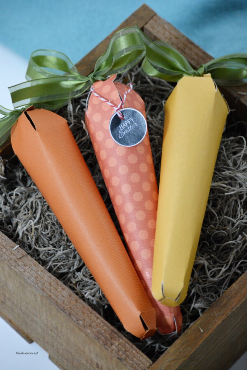 Easter Paper Carrots.