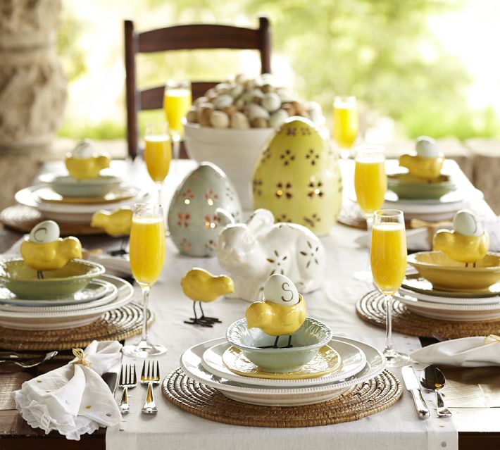 Easter Table Decor Idea.