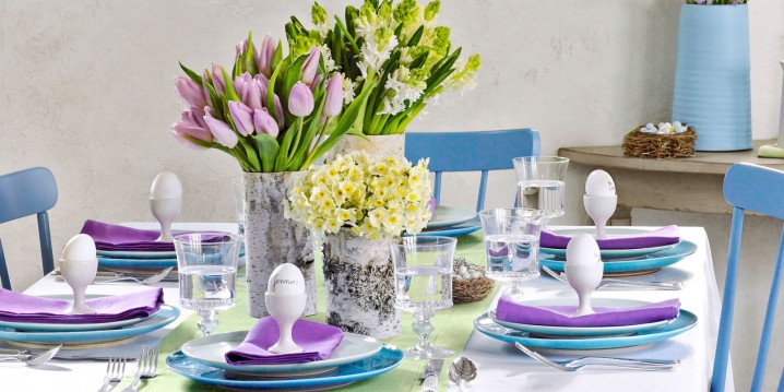 Easter table display.