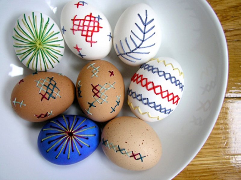 Embroidered Easter Eggs.