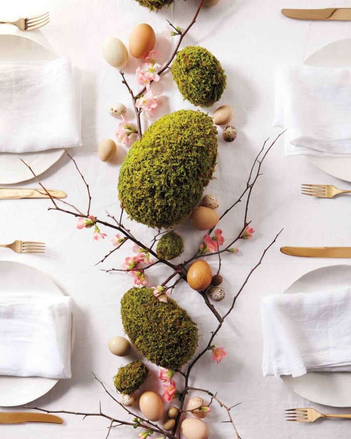 Moss centerpiece for Easter table decor.