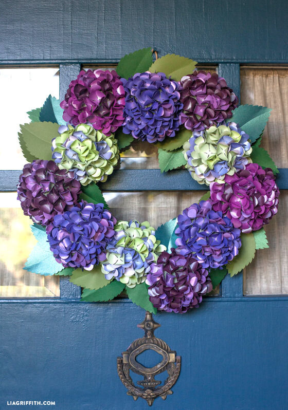Paper hydrangea DIY Spring Wreath
