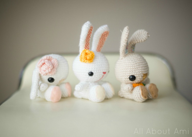 Spring Bunnies Crochet Pattern.