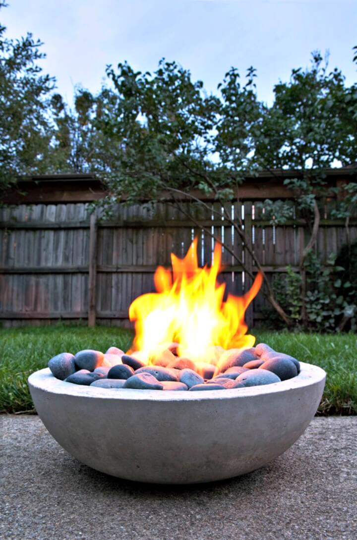 DIY Concrete Fire Pit from Scratch.