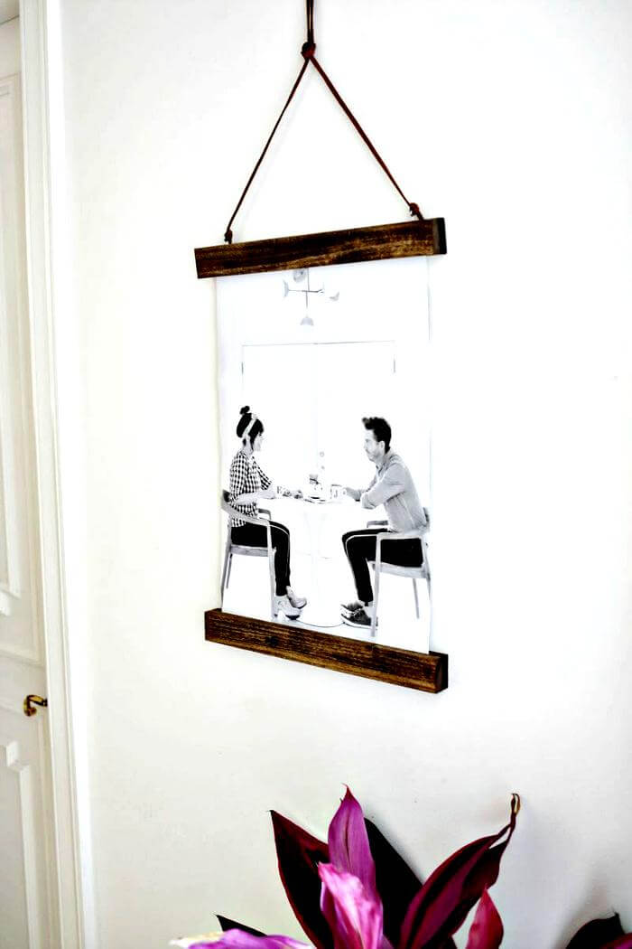 Easy DIY Poster Hanger.